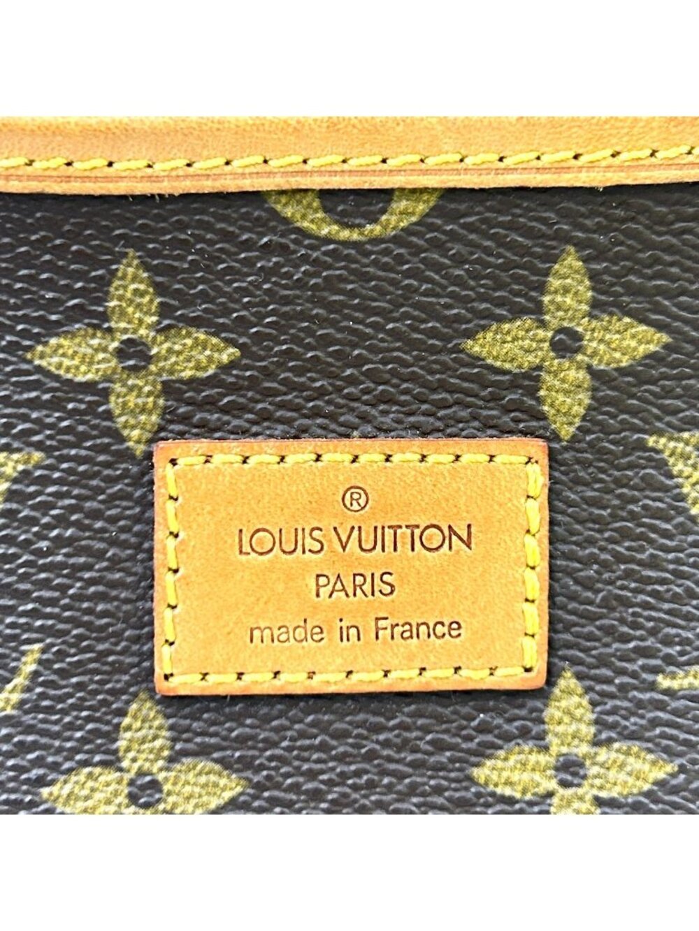 Louis Vuitton Saumur 35 Monogram Leather Brown Light Shoulder Bag Gold - Picture 5 of 15